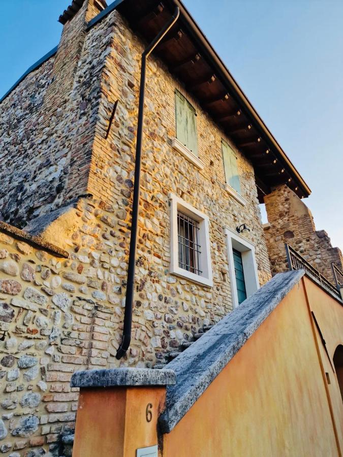 Thomas' Castle Pozzolengo Exterior foto